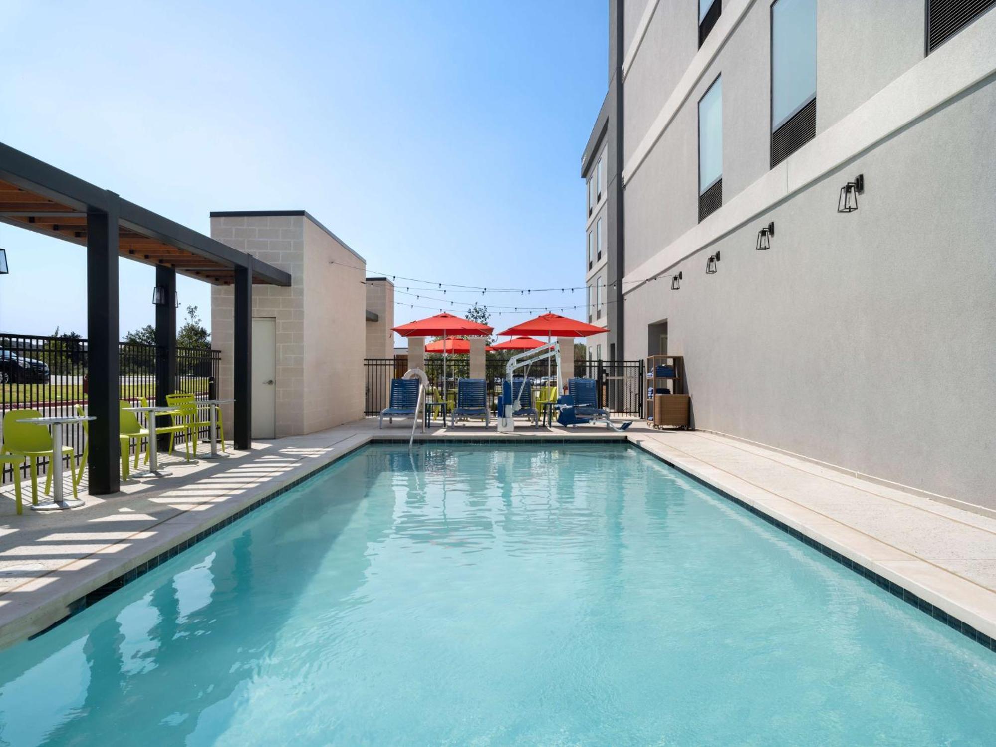 Home2 Suites By Hilton Round Rock Medical Center Экстерьер фото